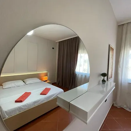 Apartment Divine Tirana
